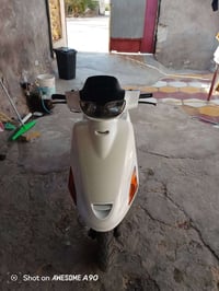 دراجه البيع فرشه مزفته مره وحده كفراتها البلاديه جديده 07764988767