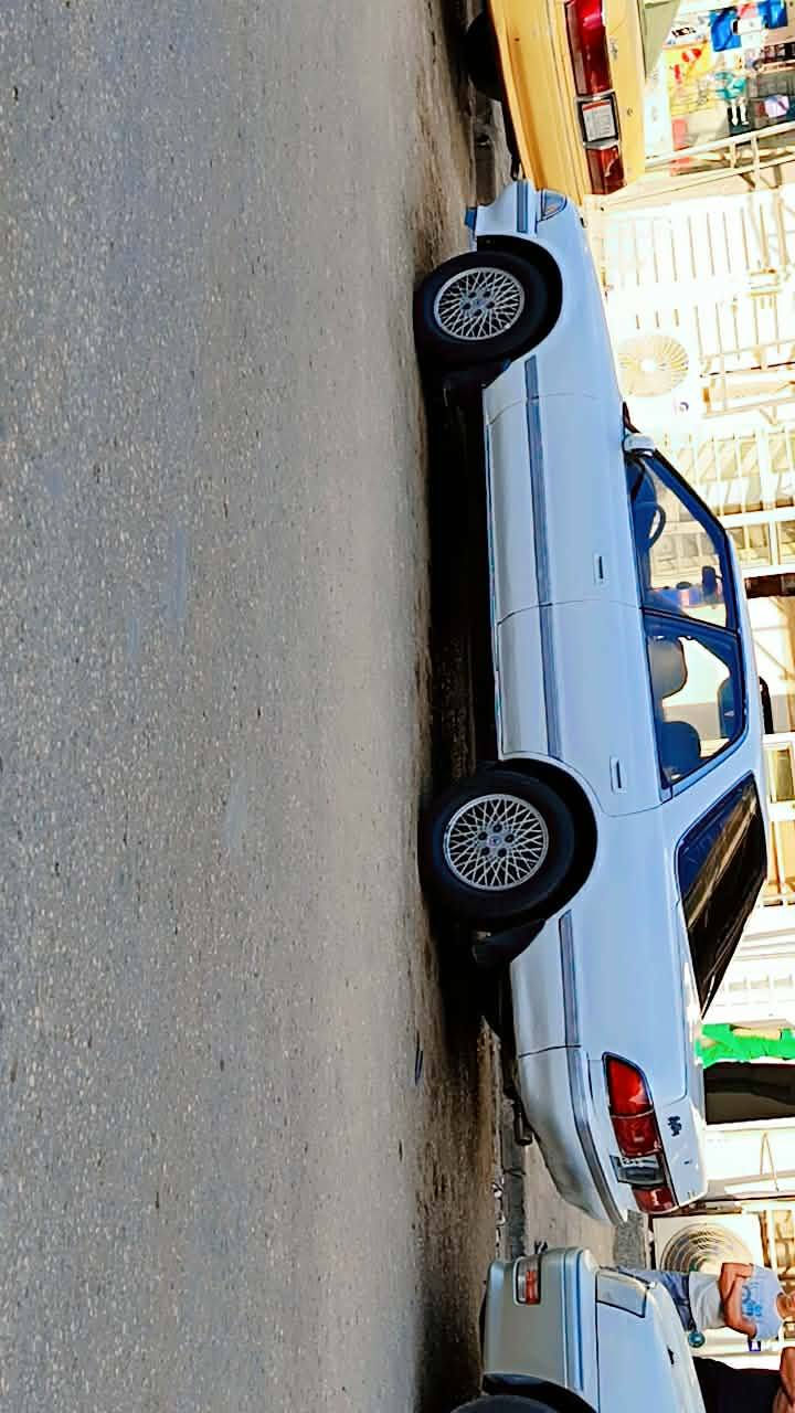 السلام عليكم مكلف بنشر 
مارك عضم للبيع موديل 1991 نضيفه كلش كير محرك (ففتي ) مكفوله من ضربه والكص حدادية دواخل دشبول كشنات تنتة  أرضية كهربائيات شغاله 

السيارة بأسمي مداور ثاني يوم  رقم نجف  انكليزي سنوية 2030
مكاني نجف مشخاب
السعر 48 وبيه مجال ***********
