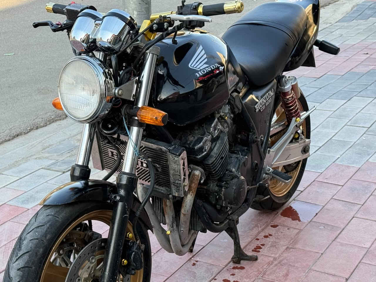 سبي فور 400 جيل أول لبيع أو لمراوس حسب القناعه سعره 1800 مكاني كربلاء ***********

