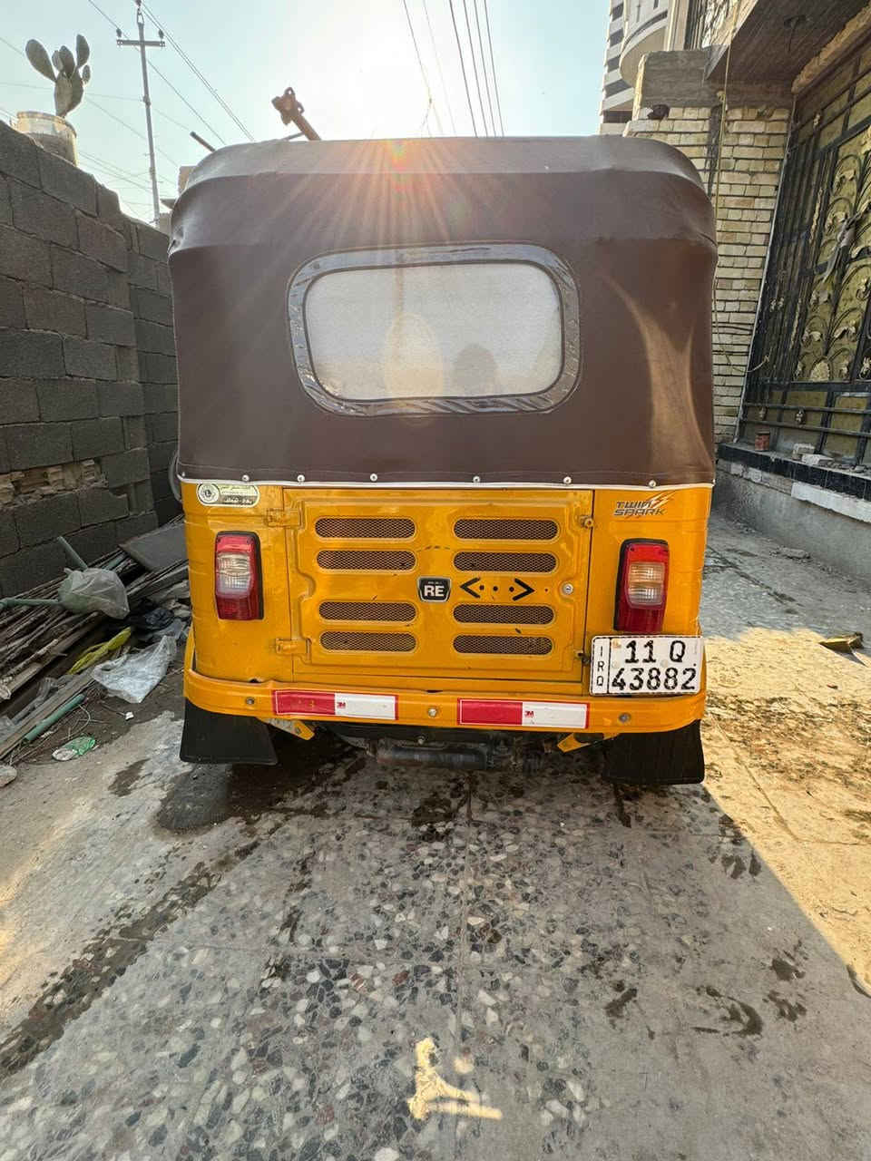 اسلام وعليكم تكتك للبيع 
موديل 20
رقم بغداد انكليزي 
شرط تحويل
جديده ونضيفه
السعر 7وبيها مجال 
مكان بغداد مدينه الصدر 
رقم الموبايل 
‏‪***********‬‏
