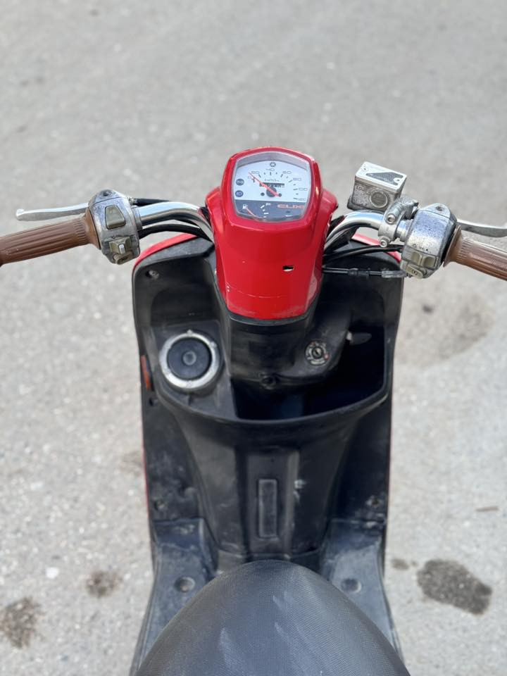 اسلام عليكم
ماكس بوليس كابريته  الدراجه ختم واحد ما مفتوحه خرسه المكينه شلعه ومعدل كلها شغاله من الطول لطول    ملاحه بلاد مو تجاري    مكاني بصره كرمت علي جسر الحشد   السعر 800 وبيها مجال   رقمي  ***********واتاسب متواجد
