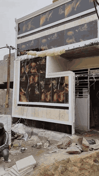 السلام عليكم 
يتوفر لدينا منزل للبيع مساحه ٥٠متر 
طابق ونص 

البيت (نقد) فقط

العنون . مدينة الصدر / الدسيم   مقابل قطاع ٣٨

للاستفسار عبر الحساب او عبر مكتب دلالية الصدرين الواقع في (الدسيم فتحت الجوادر قطاع ٣٩ قرب السيطره ) او عبر الارقام التالية 

***********
***********
