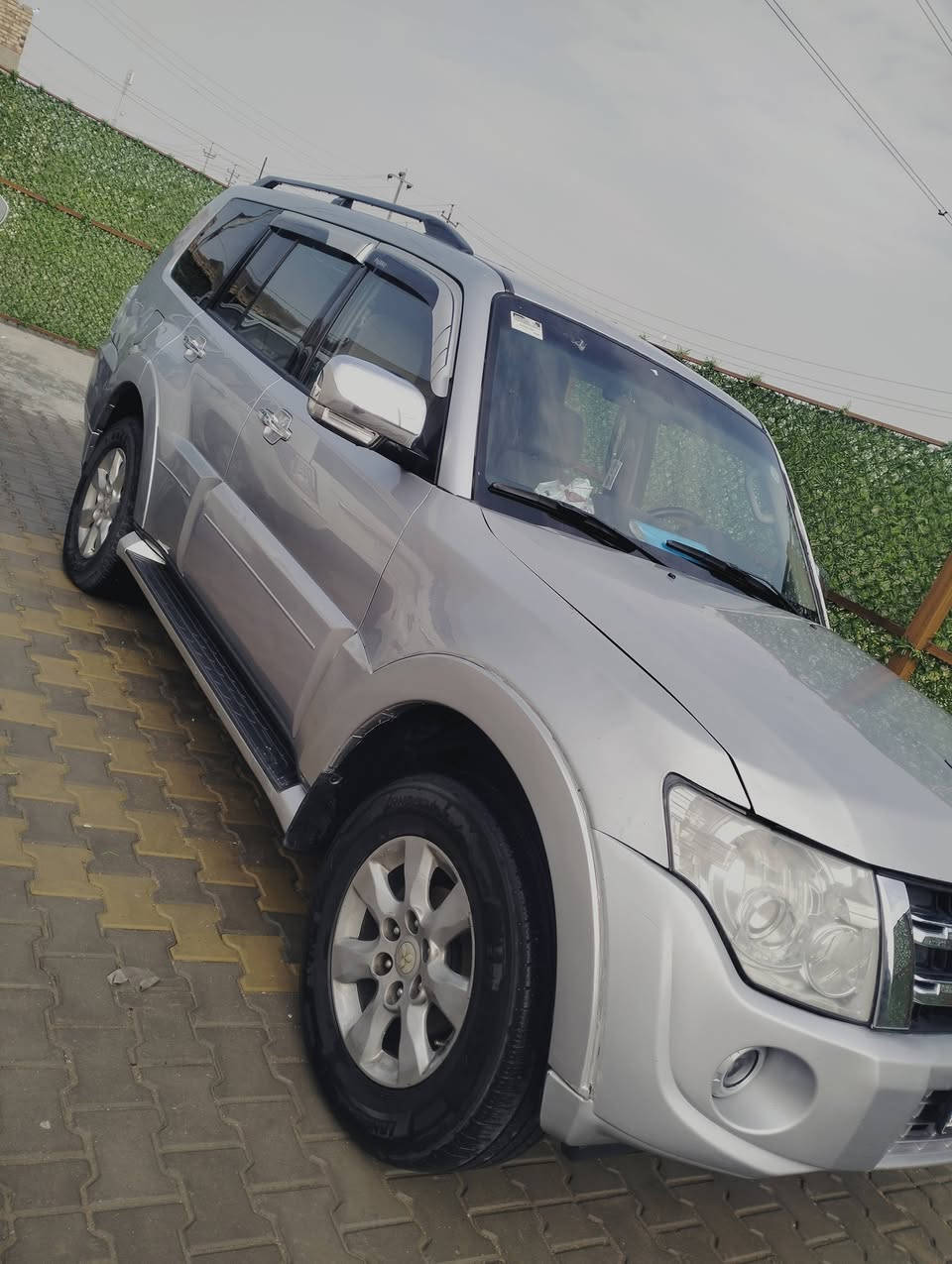 باجيرو حبتور 2012/رقم اربيل دولي بيها صبغ جاملغ وبنيد السيارة جاهزه العنوان ميسان السعر 130بيع او مراوس ***********
