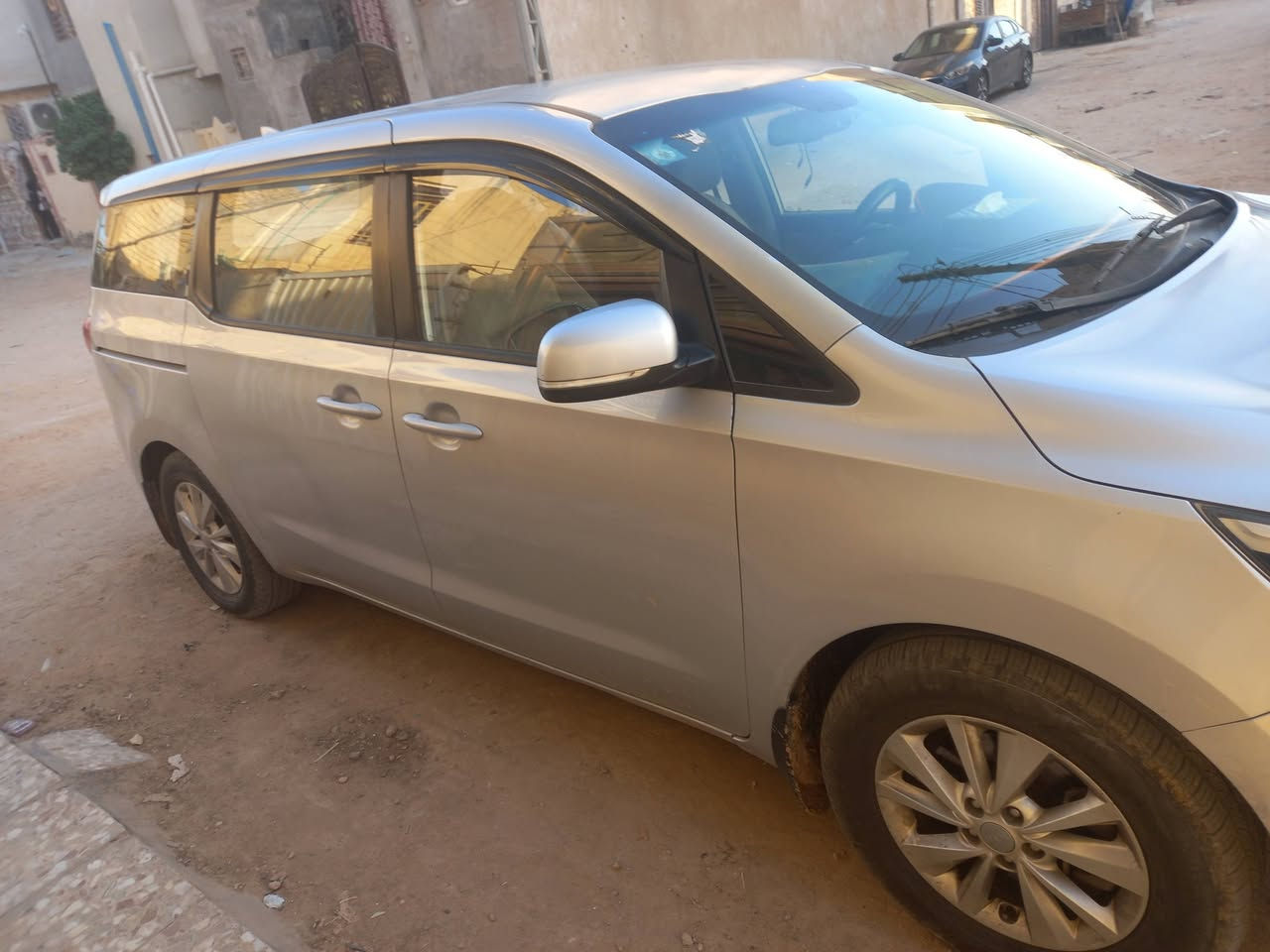 كيا كرنفال ديزل ٢٠١٨ رقم مثنى باسمي خصوصي ١١ راكب وارد كوري المكان كربلاء السعر ١٨٨ وبيه مجال للشراي ***********
