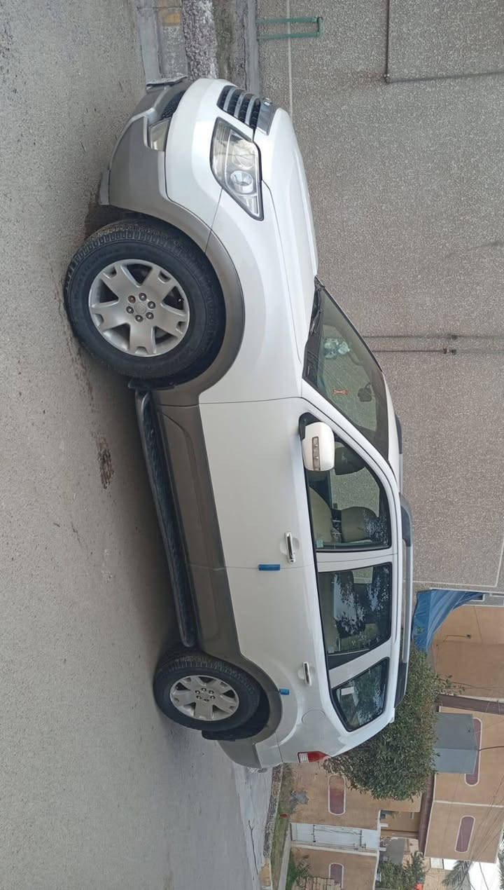 كيا موهافي خليجي موديل ٢٠٠٩ فول مواصفات مكفولة 
بيها بارد بقبق الجنطة فقط 
السعر ١٢٥ 
***********
