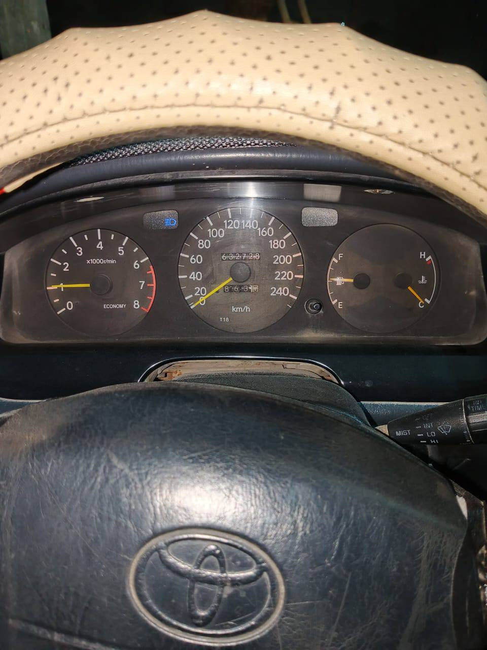 كرونه للبيع موديل 96 يسره بلاد رقم ديالى انكليزي السنوية لل 30 مصبوغه عام جماليه شرط ترايك 200 من البصرة الزاخو مكفوله كفالة عامه من الضربه والگص والنقل  
الجثة كير ومكينه كفاله صارلهن سبوع من شديتهن 
حداديه جديده تخم تايرات باتري جديد دشبول جديد ارضيه جلد جديده كهربائيات كلها شغاله
 نقصها تبريد 
السعر 60 وبيها مجال  
العنوان بابل قضاء الكفل 
***********
