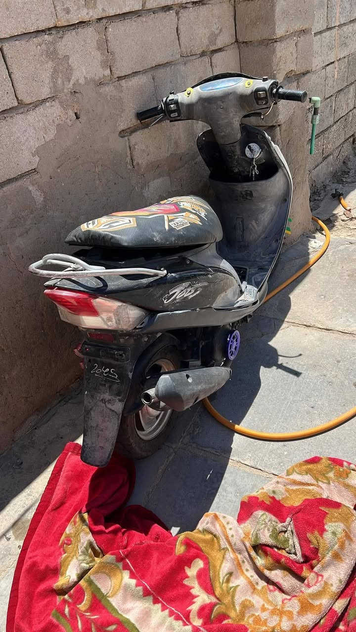 سلام عليكم.. 

ماكس ياباني كوم حديد بيها عطل كهربائي ما اعرفه شنو دراجه نضيفه السعر 300 و بيها مجال 
الشراي خاص..


**إذا كنت صاحب هذا الإعلان وتريد حذفه لأي سبب، رجاءا أرسل رسالة إلى الدعم الفني**