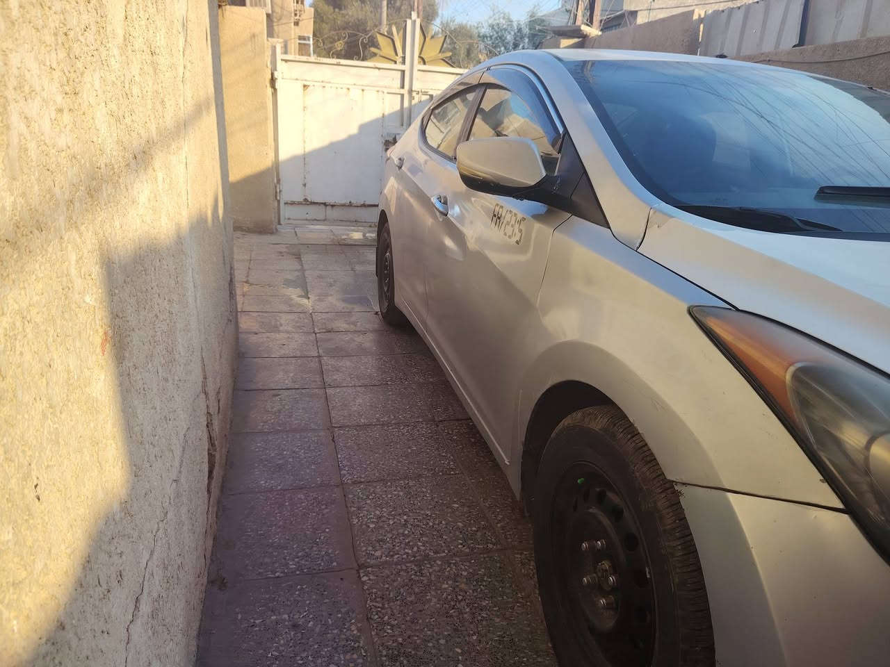 سلام عليكم النترا 2013 للبيع رقم ذي قار حادث جاملغ وبنيد مكان السيارة بغداد السيدية السعر 78
اتصال 
***********
