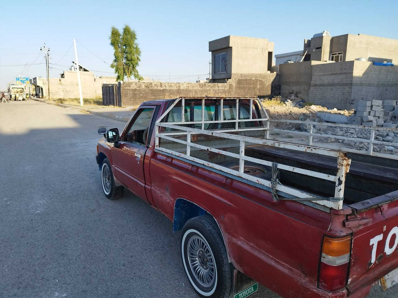 بيكم 85رقم صلاح الدين مشروع وطني لحد 28شرط تحويل مباشر سيارة بدون صبغ بدون اي طخه كله عل بلاد كيرمحرك شرط 5كير تخم تايرات جديد صدر امامي خلفي نضيف سيارة جاهزة لشغل وسعره __38_____***********
