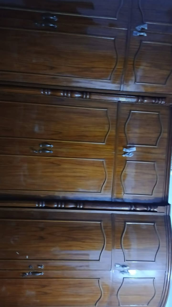 السلام عليكم عندي أغراض بيت للبيع
 كنتور ٦باب صاج تسكام ٣٥٠
جرباية حديد ام الطابقين ب١٠٠ جديدة
ومولدة صغيرة ٩٠ 
وكاونتر المنيوم أبو الملحق جديد سعره ٣٠٠


**إذا كنت صاحب هذا الإعلان وتريد حذفه لأي سبب، رجاءا أرسل رسالة إلى الدعم الفني**
