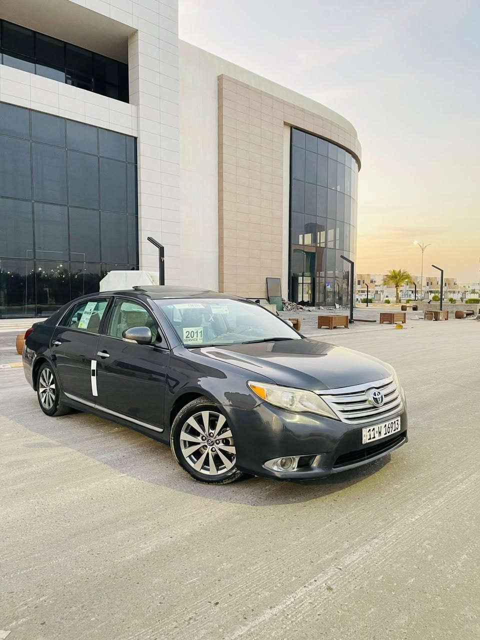 للبيع بسعر مناسب جدا 139$ اعتذر عن الاقساط والوعده
تويوتا أڤليون 2011 وارد امريكي مواصفات 1/1 Vip لون نفطي رقم بغداد  بااسمنا انكليزي (11)  سنوية جديدة لغايه 2030 هزه جديدة شرط التحويل… 
مكفولة كفاله عامة من كلشي …. سيارة على وضع الشركة…
سيارة جاهزة بدون اي نقص….
محرك 6V/3600 …. السياره ماشية 170KM.. محرك مامفتوح…
شرط محرك وكير وصدر وكهربائيات وتبريد وتدفئة وتخم تاير سيارة جاهزة من كلشي….
مواصفات فول 1/1 Vip معروفة مواصفاتها مايحتاج اذكرها….
العنوان/ صلاح الدين/ تكريت/ القادسية….
السعر 139$ اعتذر عن الاقساط والوعده…
للاستفسار ***********
***********
