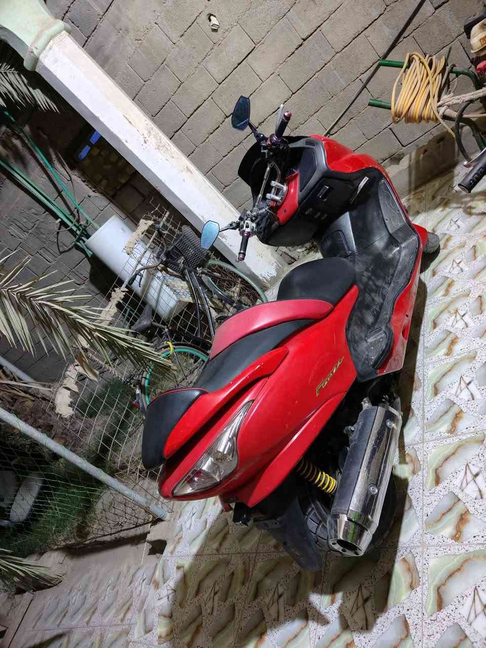 سلام عليكم دراجه للبيع نضيفه شرط فحص شغاله كالمه مابيهه شي رايدهه 1250 وبيهه مجال


**إذا كنت صاحب هذا الإعلان وتريد حذفه لأي سبب، رجاءا أرسل رسالة إلى الدعم الفني**