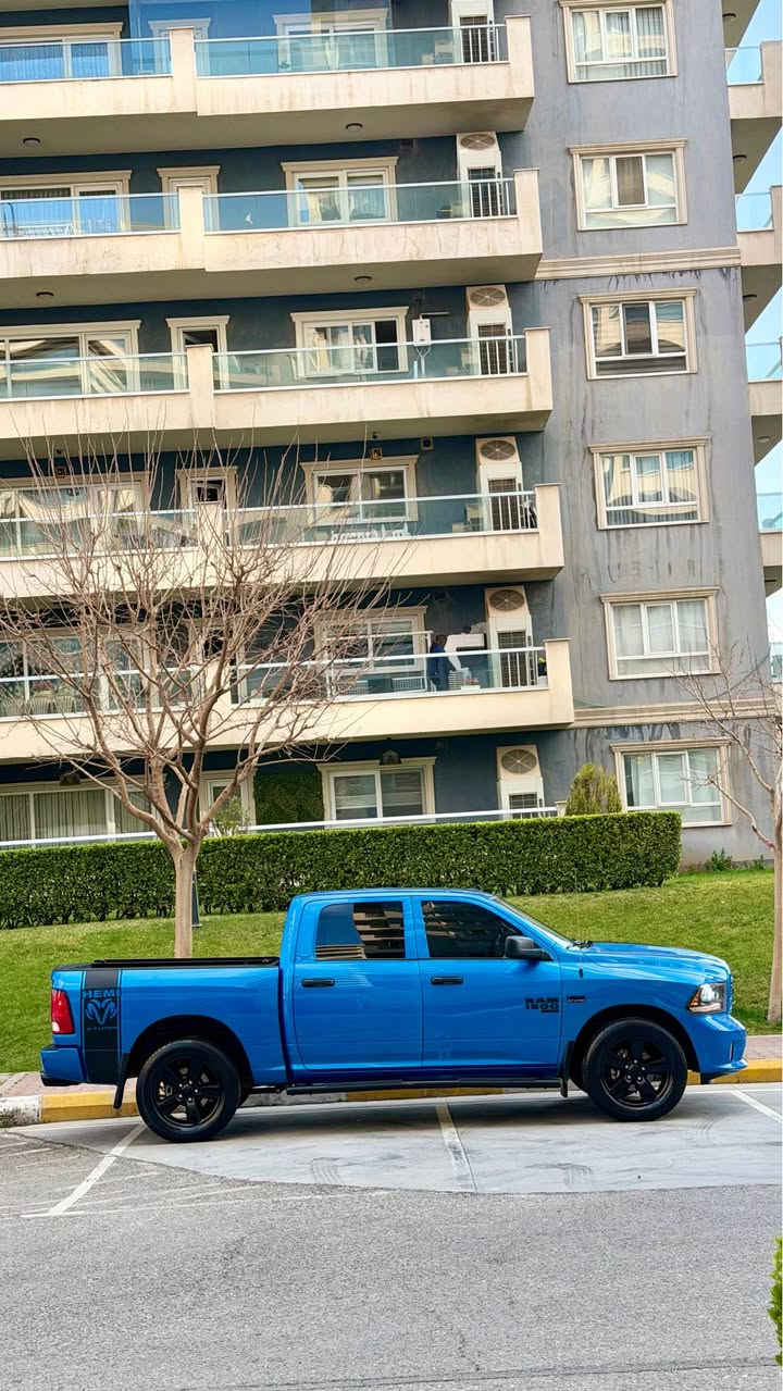 بەناوی خوای بەخشندەو میهرەبان
🌑دوج رام پيكاب مەكینە مەرغوب ٨ پستۆن ٥٧٠٠ دەرگا گەورەی بۆدی كورت مەرغوبترین حەجم
سریارەكە زۆر زۆر تازەیە لەشەریكە بە سفری چۆنە بەو شێوەیە سەیارەكە تەنها ٤٤ هەزاری حەقیقی رۆشتوە📦📦📦
🌑تەنها چامەلەغی پێشەوەی بۆیاخە بە بێ ئێرباگ بە بێ ناو گرتن واتە ئێرباگ نەتەقیوە و ٢ پارچەش گۆراوە بە بیلادی نەفسی ڕەنگ بێ بۆیاخ
🌑گێر و مەكینەی تاقم پێش و دوای هەمویمەزبت و نەكراوەتەوە
🌑سەنەوی و هەزەو فەحسی هەموی تازەیە
🌑مواسه فات:
{كاميرا-حةساس-شاشه گةوره- كوشن كارەبا - كوشنەكانی لەگەل سوكانی كارەبا-بلاجكتۆر -دەبل ئەكسل زۆر مواسەفاتیتر.....}
نرخ:٢٣٠وەرەقەو مەجال
شوێن:سلێمانی
📞📞***********

بسم الله الرحمن الرحيم  

🔴 خاص سيارة  دوج رام بيكم  محريك  مرغوب ( V8 - 5.7 ) و باب طويل بودي قصير مرغوب 🔥

رام    2023    كلاسيك   سيارة  جديدة  بل باكيت  ماشية ٤٤الف فقط📦📦  🖐️

🔴 سياره  فقط جاملغ امامي ضبغ بدون ايرباك بدون دواخل شرط  جديد جديدة   سونار موجوده🖐️

🔴 كير و محريك و صدر  كلة  مضبوطة  شرط كفالة بدون فتح

🔴 سنوى   فحص و هزة   كلة  جديدة  👍

🔴   مواصفات  
{   كاميرا - حساس - كوشنات كهربائى
 - ٤*٤  -شاشة كبير-  ستيرن هيتر و كهربائي-  ڤوليوم   - بلاجكتور - فورويل - كوشنات تدفية  }
-----------------------------------------------------

🔴  سعر       230 💵
🔴  مكان      سليمانية  🌇
🔴  رقم      *********** ☎️
----------------------------------------------------- السليمانية, العراق
