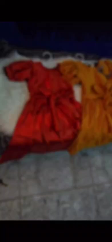 فساتين 
✨ فساتين أطفال جديدة ✨
فساتين بنات حلوة وناعمة، خياطة يدوية وباهتمام بكل تفصيلة 👗
القماش مريح ومناسب للأطفال، وتصاميم مميزة ما متوفرة بالسوق.
✔️ خياطة نظيفة
✔️ موديلات جميلة للبنوتات
✔️ مناسب للأعمار المختلفة
العدد محدود لأن الشغل يدوي.
اللي تحب تستفسر أو تطلب تراسلني خاص 📩


**إذا كنت صاحب هذا الإعلان وتريد حذفه لأي سبب، رجاءا أرسل رسالة إلى الدعم الفني**