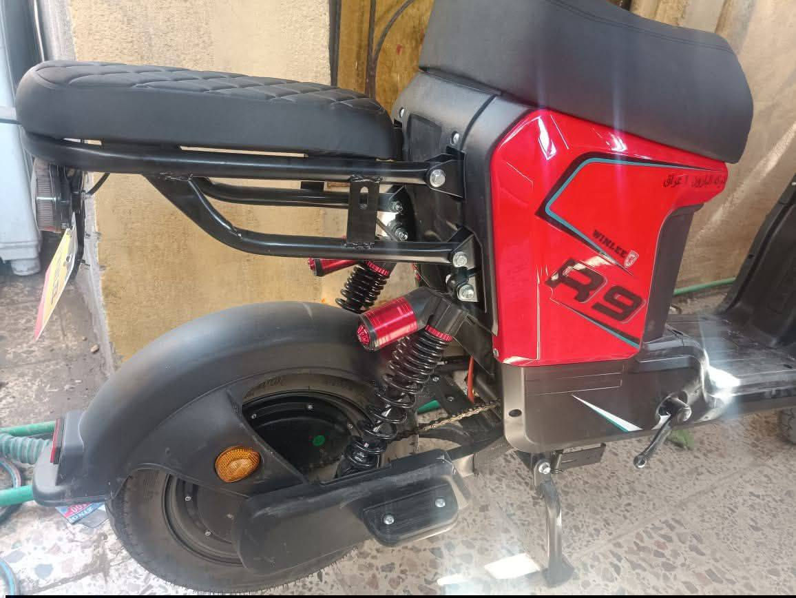 السلام عليكم
#السعر385
المكان #نجف_كوفه 
المواصفات ➕ التفاصيل.
1-🔺دراجه شحن ( R9 )  
2 -🔻فول نضافه كبال عينك 
3 -🔺عدد البطاريات (5)
4 -🔻اقوه شركه هيه ونلي 
5 -🔺دراجه موديل 25
6-🔻شاحنه ذكيه  
7-🔺ملف نحاس حقيقي... نحاس...
8-🔻شاشه تحدد ( العطلات )...
9-🔺نشرات ( خلفيه ) و ( اماميه )...
10-🔻دبل ( اشاره )...
11-🔺نظام البك ( R ) الرجوع للخلف...
12-🔻نظام ال ( P ) للوقوف...
13-🔺دبلات اماميه ( 2 ) هيدروليك دهن...
14-🔺دبلات خلفيه ( 2 ) غاز هيدروليك
15-ستاند موبايل + شاحنه موبايل
16-🔺لون ماروني  
17-🔻لد امامي ( زنون ) عالي و ناصي...
18-🔻ضد ماي تغسلها براحتك ...
------------------------------- 
🟥الدراجه سريعه و شلعته ( قويه )
#السعر 385

#***********#
