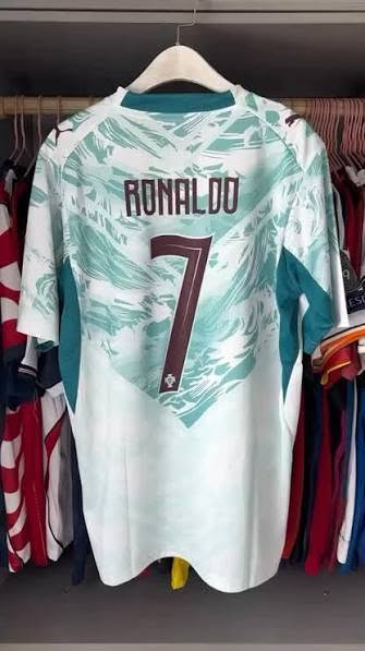 من متجر Dragon _ Store 🐉
تيشيرت رونالدو 🇵🇹🇵🇹🤍

الاحتياط 🥰

شعارات سيليكون 🔥

فقط ب 200 ألف ✅

توصيل ضمن دمشق و شحن للمحافظات 🚚

للتواصل :
0981016915


**إذا كنت صاحب هذا الإعلان وتريد حذفه لأي سبب، رجاءا أرسل رسالة إلى الدعم الفني**
