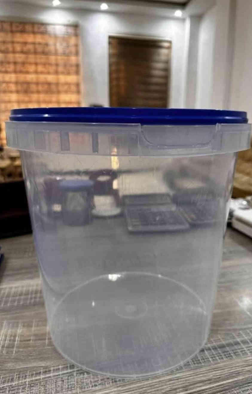 معمل المروج 
يوجد سطل بلاستك درجه اولى 
يوجد توصيل جميع محافظات العراق 
واتساب ***********
