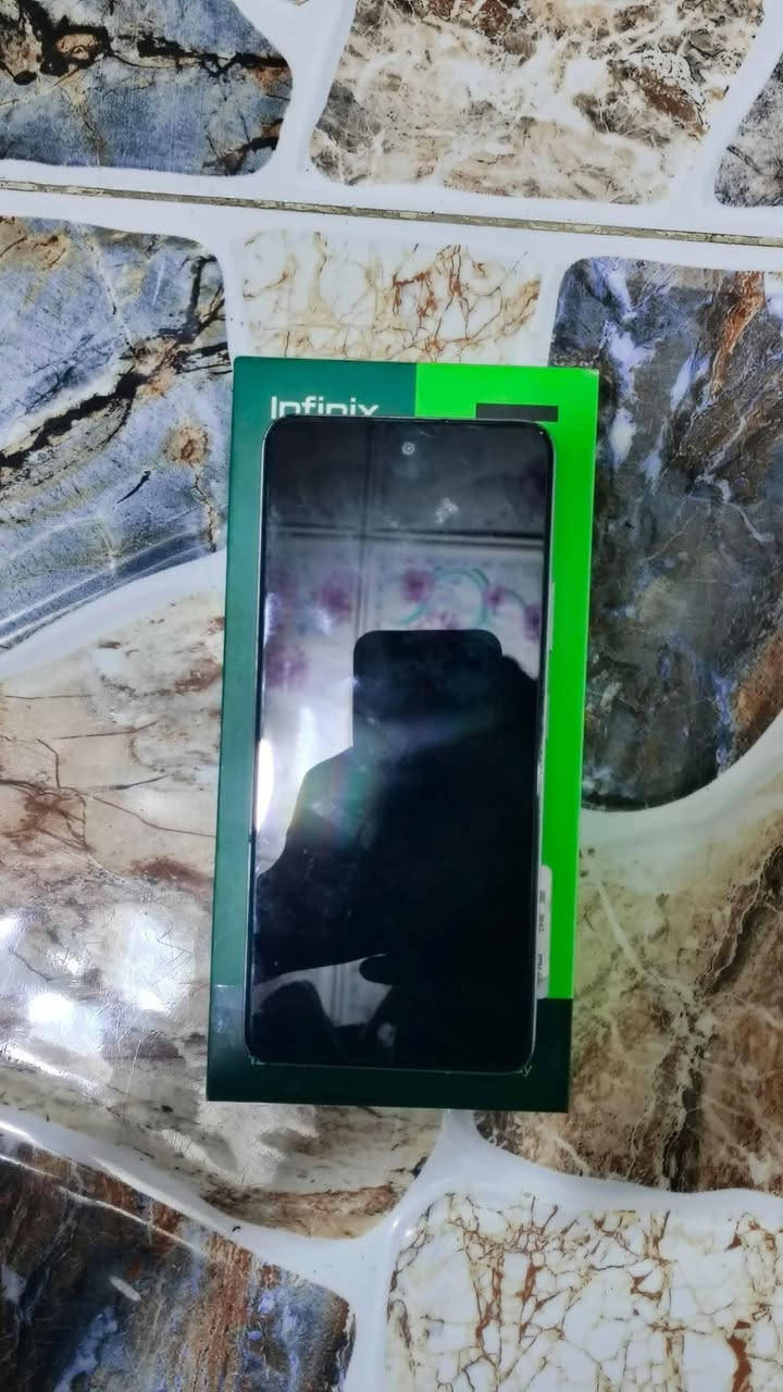 من رخصت الادمن انفنكس هوت 50 ذاكرة 256 رام 6+6 السعر 140وبي مجال للطيبين للستفسار *********** بي فطر زغير مامئثر بلگلاس

