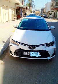 كورولا هايبرد • ١٨٠٠ • رقم بغداد