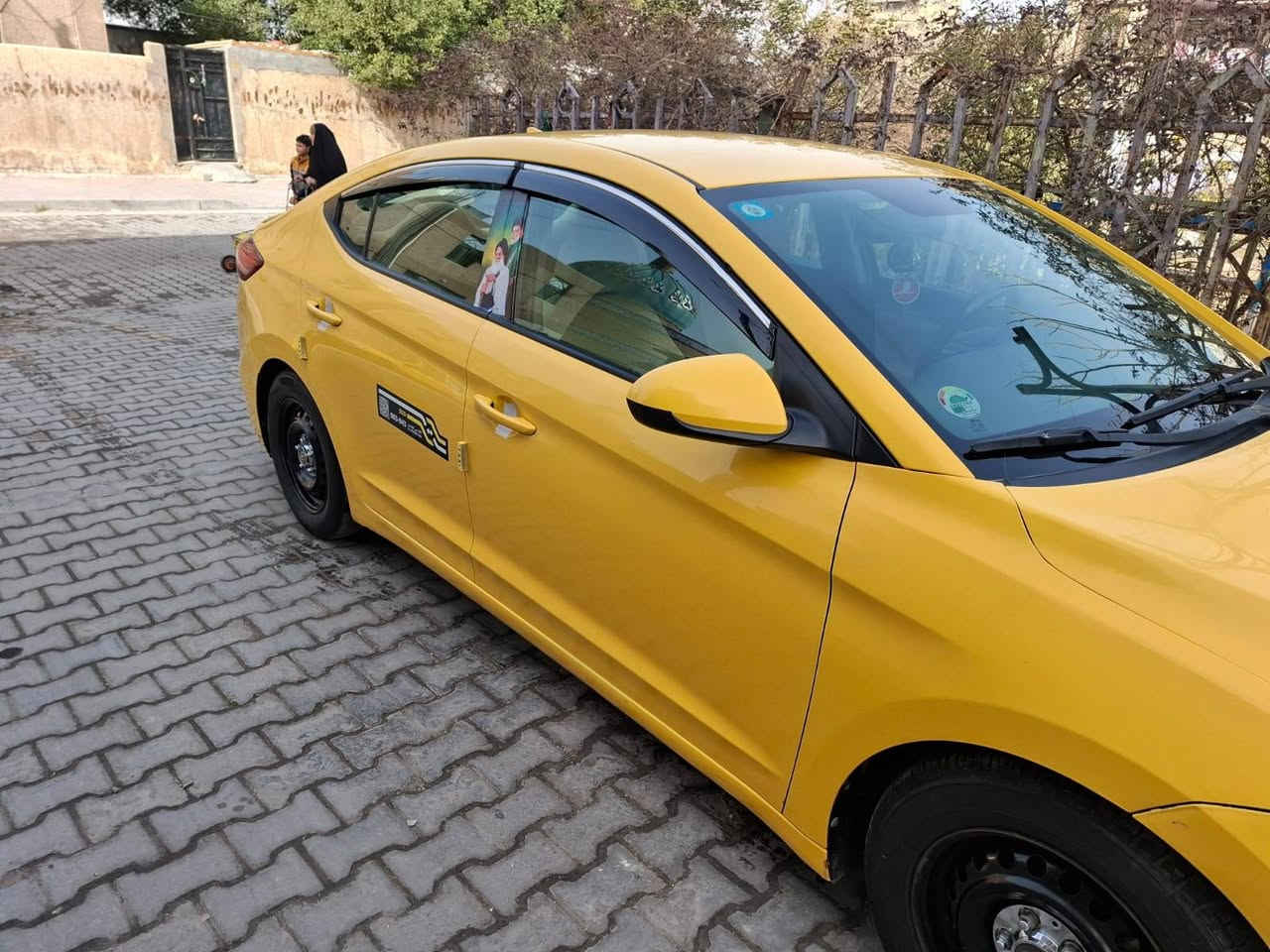 السلام عليكم
سيارة النترة ٢٠١٨ 
الحادث جاملغ وحافة البنيد لا دواخل ولا بيها اي شي 
للاستفسار ***********
