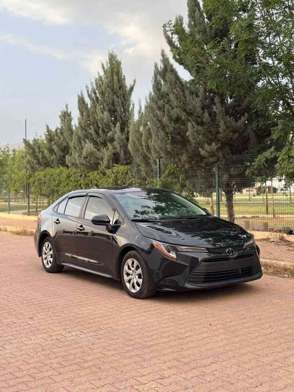 ﷽ 

تويوتا كورولا 2024 شكل جديد LE 🌹
سياره جاملغ و بنيد صبغ و باب كلير امريكى
حجر گزوز رادار راديتر بگلايد بلادى 💯
بدون دواخل 💯
بدون ايرباگ 💯
محرك 4 سلندر 2000
سياره ماشيه : 21 الف ميل
سعر : 135 و بيها مجال 
‏‎مواصفات  LE
‏‎شاشة✅
‏‎كاميرا✅
‏‎رادار✅
‏‎تحديد مسار✅
‏‎تحكمات ستيرن✅
‏‎مانع انزلاق✅
‏‎اوتو بريك✅
رقم شاصى👇
                                          5YFB4MDE5RP211840
سياره شرط ترقيم محافظات شماليه 
اتصال او واتساب: ‭0776 699 5610‬
اتصال او واتساب: ***********
