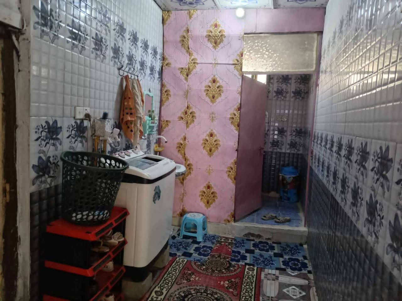 السَلآْم عَلْيُكّمٌ وٍرٍحَمُةّ الله وٍبُرٍكآتُهْ
بيت زراعي گرمه بني سعيد قريب على بيت سعدي طريقه 4م 
مساحه 270م 

غرف عدد 2 ومطبخ وصحيات خارجية وهول وديوانيه وحديقة وحمام داخلي 

البناء بلوك السقف شيلمان 
البيت طريقه فرعي

السعر💵 مناسب جدا 28 بيه مجال 

نستقبل كافة العروض سوك شيوخ وگرمه بني سعيد قطع طابوصرف  أو زراعي للأستفسار اكثر
مراسله 📩الصفحه او الاتصال 📞 على رقمي ***********
متواجدواتساب 👆
