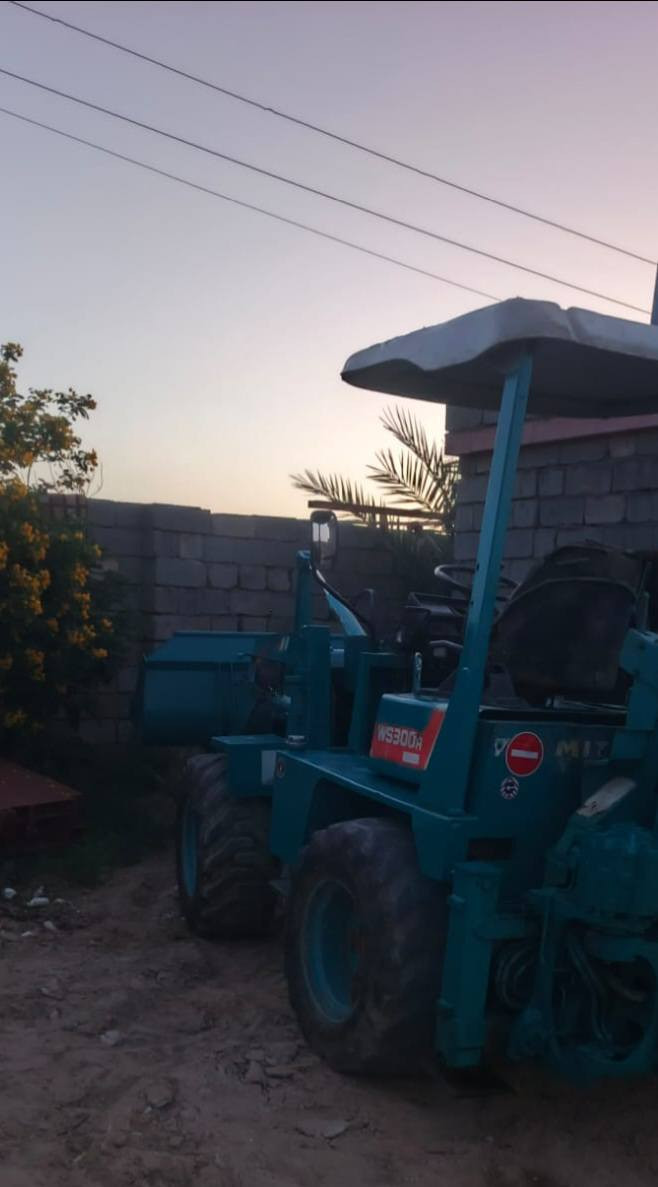 عرض بيع شفل مع حفارة متسيبوشي ياباني جدا نظيف مخصص للاعمال الزراعية او الانشائية
مع ضمان الكفائة التشغيلية .
الشفل كل شي ما ناقصه شغل وروح اشتغل علما ان الحفارة مالته البلادية واللون هذا لونه البلادي والمحرك والكير جدا نظيفات.
سعر 75ورقة للاستفسار تواصل خاص او اتصل على الرقم***********
