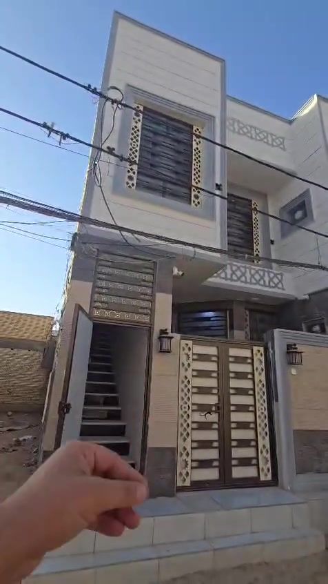 شقه نظيفه جدا للايجار بالبوبيات 
متوفر ايضا عروض بيع وشراء ورهن وايجار
***********
