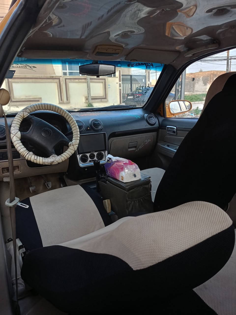 سي كي 2012
سعر 34 بيه مجال بصيط

شرط تحويل
 الهزه كامله كبل عل تحويل
بدون دواخل 

البوب بيه شبر والباقي تلكيطات 

قطاره بانزين

محرك 16 بيه صوت بطاله نشطه ماعليه شي روح وين ماتريد بيه

كير شرط النضافه

داخله نضيف سياره شبابيه مال رزق 

سماعات وشاشه 

***********
