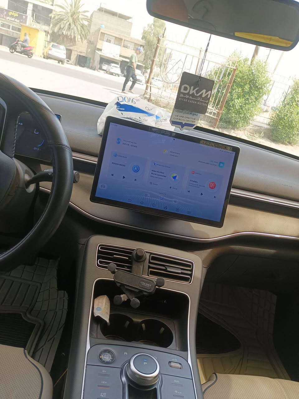 بي واي دي دستروير 2025 مكفوله من الضربة والصبغ والتبديل عل وضع الشركة ماشيه 18 ونصف تحويل مباشر السعر 20 مليون و200 العنوان بغداد الشعلة
***********
