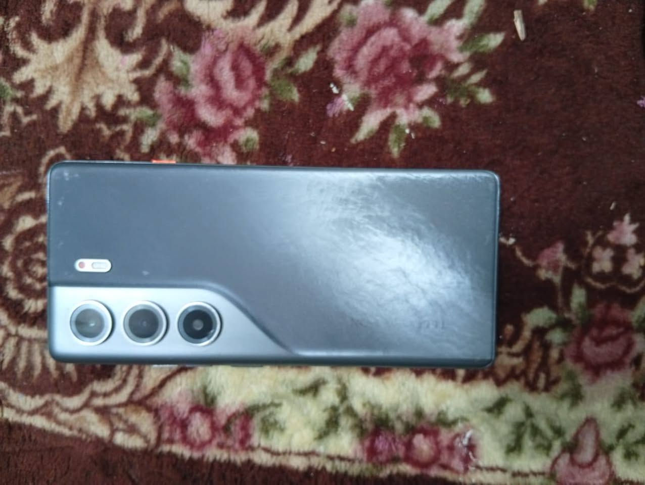 مكلف بالنشر 
‏موبايل تكنو كامون برو للبيع نضيف الجهاز ما داخل تصليح  كارتونه
‏ وشاحنه  العنوان كربلاء  شهداء حي الموظفين رقم صاحب الجهاز  ***********  السعر 270 الف
