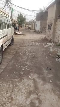 مر خصته مدير الكروب عندي بيت تجاوز منطقة الدوره ابو جير نضيف وجاهز لسك...