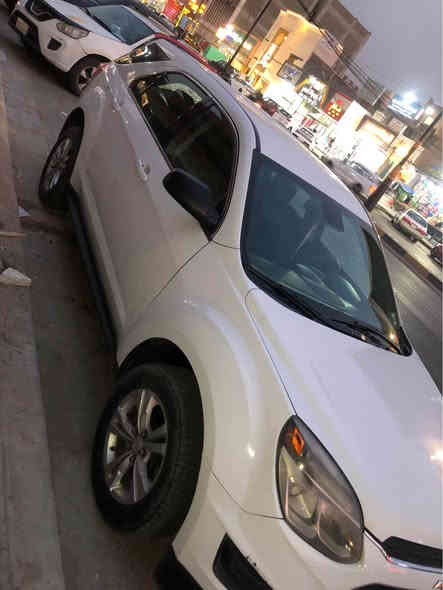 اكوينكس للبيع بسعر مناسب موديل 2017 
١٢٠ ورقه 
سياره جدا نضيفه 
حادث جاملغ ايمن مبدل ابلادي 
نقص حداديه صدر شي بسيط فقط 
موصفات 
تحكم استين 
شاشه كبيره 
كامره خلفيه دواره 
سستم صوت دجتل 
كرسي كهربائي 
محوك 2400 طاحونه 
مواشر قرائه الزيت بالشاشه 
حساس تايرات 
بيها مواصفات هواي تخبل 
الساره ماشيه 95 ميل 
الشراي التصال ع الرقم *********** 
مكاني بغداد الدوره بغداد
