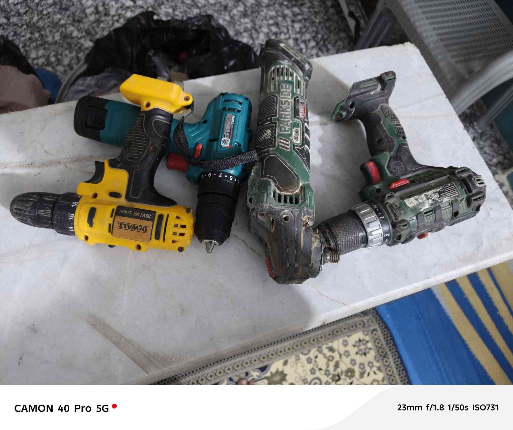 للبيع كلهن ب 50
***********
