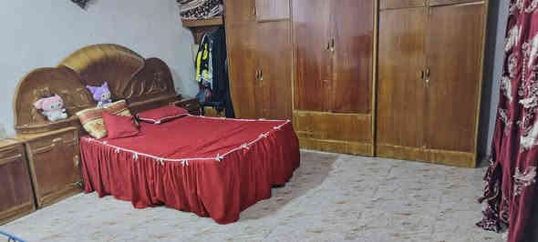 59 مليون فقط بيع سريع وصاحب البيت مستعجل حسب الطلب نقد او اقصاط يوجد  بيت حديث البناء مساحته 100 متر يتكون من مشتملين طابق ارضي خلصان وطابق ثاني 
 بعده موقع البيت ام الكرفس البيت مجر حالين   نوع العقار ملك زراعي بيع سريع مباشر مع صاحب البيت التصال على رقم لان مكلف بنشر  ***********
