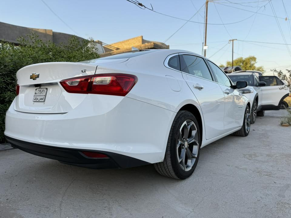 مكلف بالنشر ماليبو 2023 LT حرة بدون رقم تترقم جميع المحافظات
عدا الشمال 
3 قطع صبغ بدون شاصي بدون لغد بشرط 

مواصفات LT معروفة 
السعر 110 وبيها مجال 
مكانها زيونة 
***********
