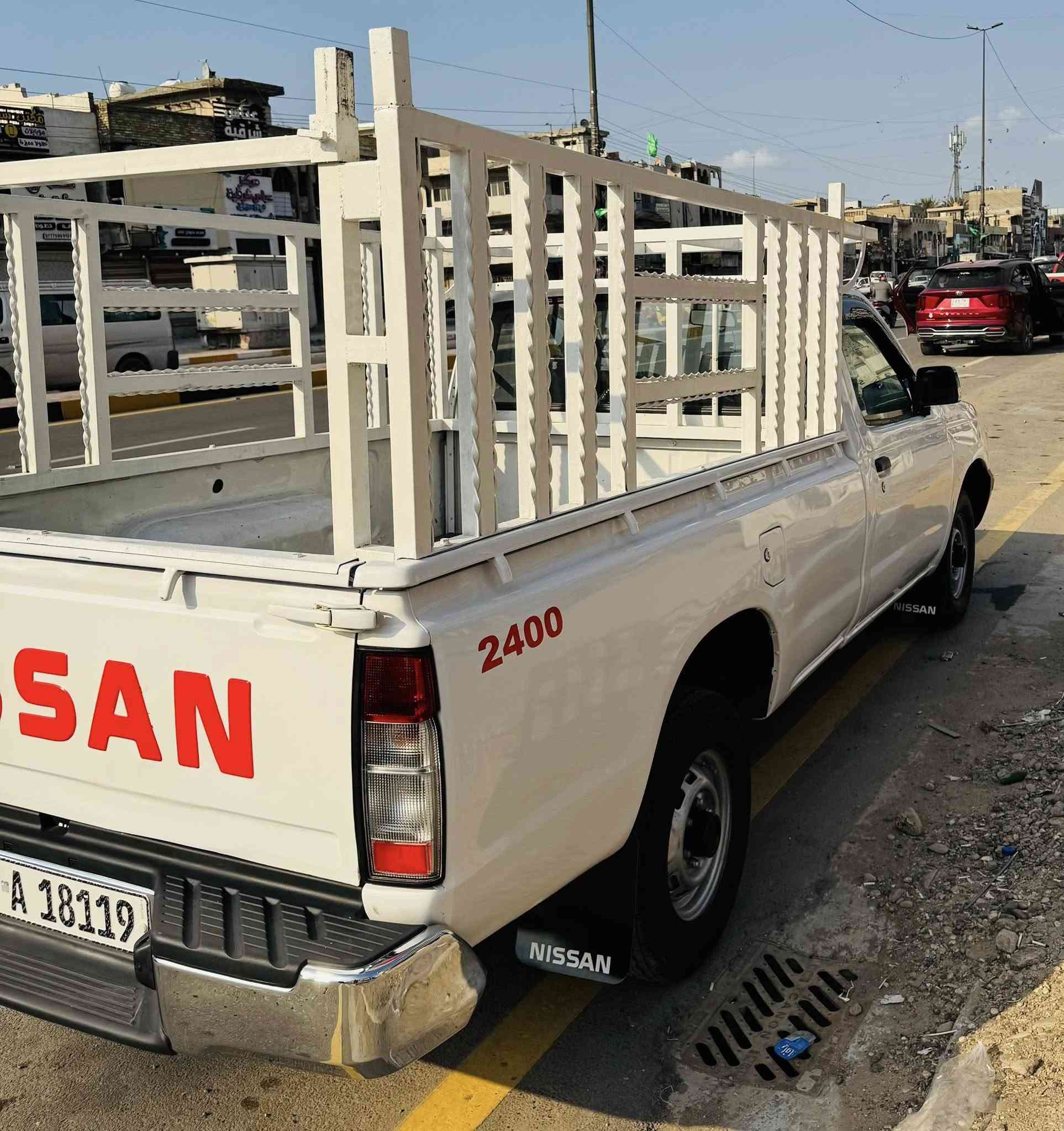 السلام عليكم نيسان موديل 2002 رقم بغداد مصبوغه عام لجمليه شواصي مكفوله كير محرك خير من الله تبريد ثلج معمره درجه اولى اغراض كله اصلي دوشمه ارضيه وكشن جديد صدر خلفي امامي جديد العنوان بغداد السعر 83$ بيه مجال بسيط ***********
