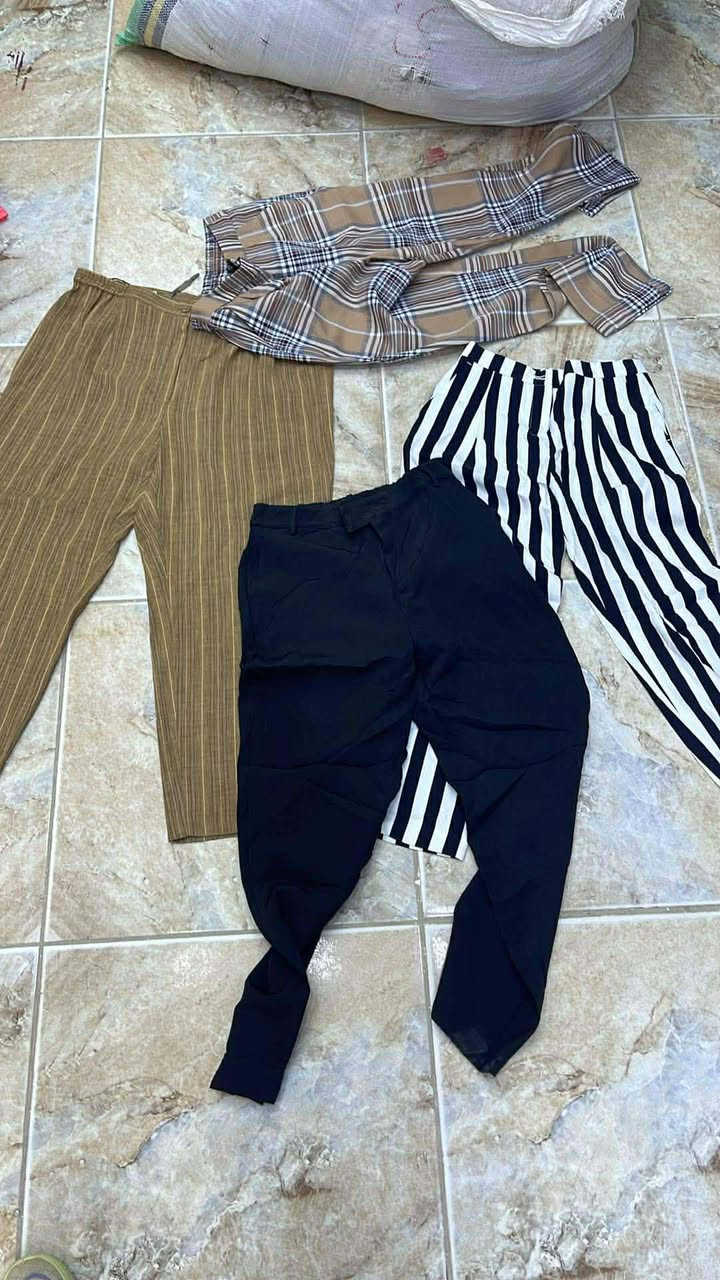 عندي تصفيه ملابس 49بطرون قطعة 
32دشاشده قطعة 
رداء 84قطعة 
تراك انواع 80قطعة 
مجموعة 236قطعة ابيعهن شلعة وحده
كله باالجيس واجمل من تصوير


**إذا كنت صاحب هذا الإعلان وتريد حذفه لأي سبب، رجاءا أرسل رسالة إلى الدعم الفني**