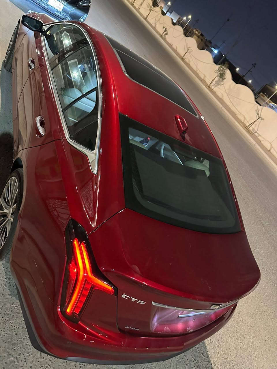 كاديلاك ct5 كرزي
الموديل 2023
حجم المكينه 6 سلندر توين تيربو
دفع رباعي
الممشى : 12 الاف 
الصبغ : جاملغ وبنيد
كفالة كير محرك شاصي 
بدون ايرباك
سياره ما مرقمه 
المواصفات لكجري بريميوم فول : رادار 360 درجه /كامره 360/كشن هزاز / جنطه ذكيه / كيجات دجتال متغير / ماوس / كشن ابيض / كشنات تدفئه تبريد تلقائي عند الجلوس / اتو هولد / تحديد مسار / مثبت سرعه / مانع تصادم / داتشو / 3 انظمه قياده / فتحتين ودبل جام وبعد مواصفات خير من الله
السعر 250 وبيها مجال 
او مراوس ب تشاجر
للتواصل ***********
