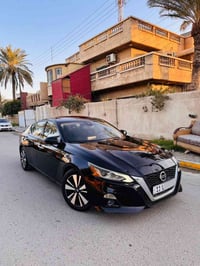 للبيع نيسان اليتيما 2019 وارد امريكي .  حادثها جاملغ وحافه البنيد . بد...