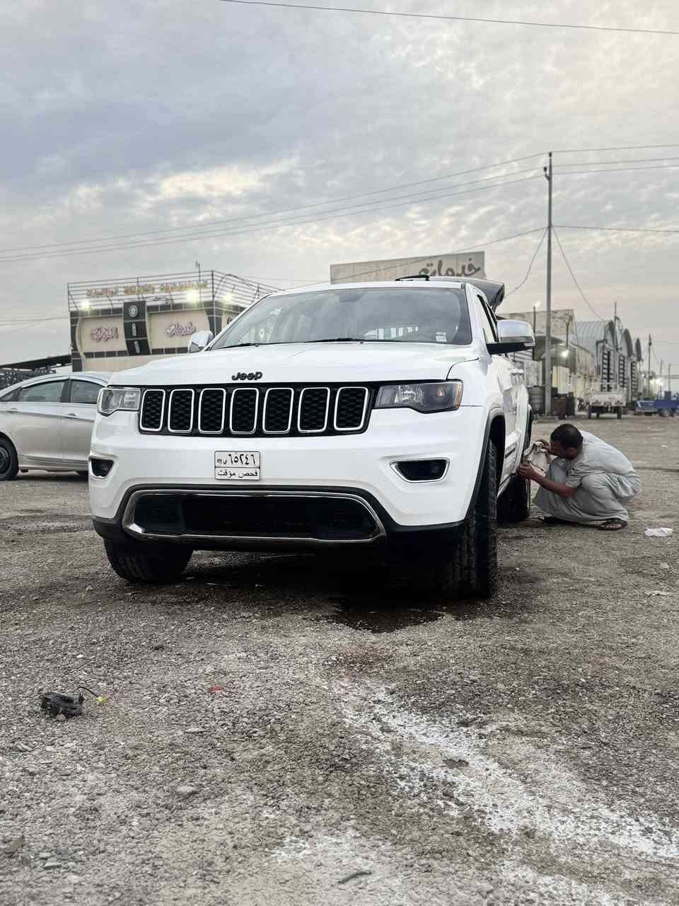 جيب 17معلايه ٢٢باسمي تسجيل جديد سياره جديده بمعنى الكلمه  دواخل عسلي فول سياره سعره ب٢٠٠ وبيها مجال


**إذا كنت صاحب هذا الإعلان وتريد حذفه لأي سبب، رجاءا أرسل رسالة إلى الدعم الفني**