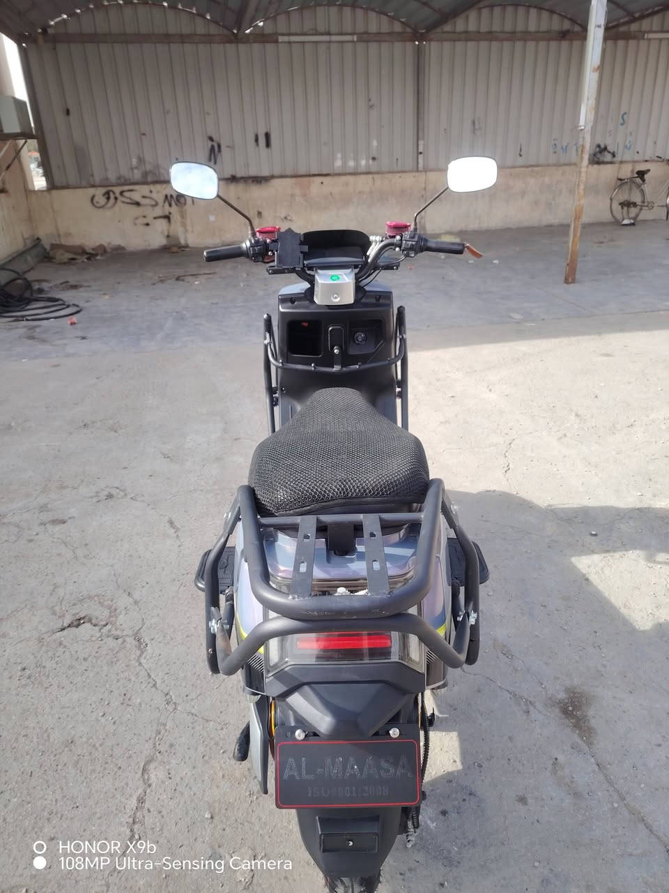 السلام عليكم
دراجه سكنس الماسه موديل 2025 ونضافته كدامك تشغيل اسويچ وبصمه وكرت بطارياته بلاديه ونضيفه حيللل بيه اشخوط بصيطه فقط وباقي الدراجه مكفوله وين ميعجبك افحص ملف 2000Wنحاس حقيقي سرعه الدراجه 99 الفعلي 85 حقيقي مكاني حبانيه  شراي راسلني وبيك خير وادلل
***********
