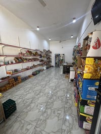 اسواق للبيع • قرب جامعة المستقبل • مجاور شسوار الجامعه