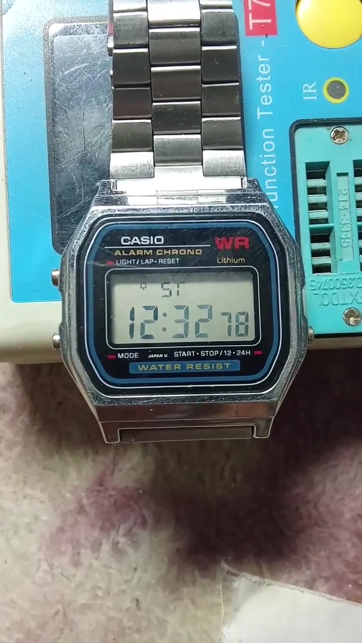 ساعات اصلية للبيع يوجد توصيل


**إذا كنت صاحب هذا الإعلان وتريد حذفه لأي سبب، رجاءا أرسل رسالة إلى الدعم الفني**