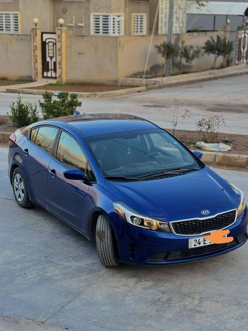 كيا فورتي 2018 امريكي رقم دهوك سنويه وهزه جديده سياره باسمي  محرك ٢٠ شرط كير At شرط ماشيه ٦٠ الف mi ضرر قبغ الصندوق صبغ فقط بدون دواخل السعر ١٣٢ وبيها مجال ***********
