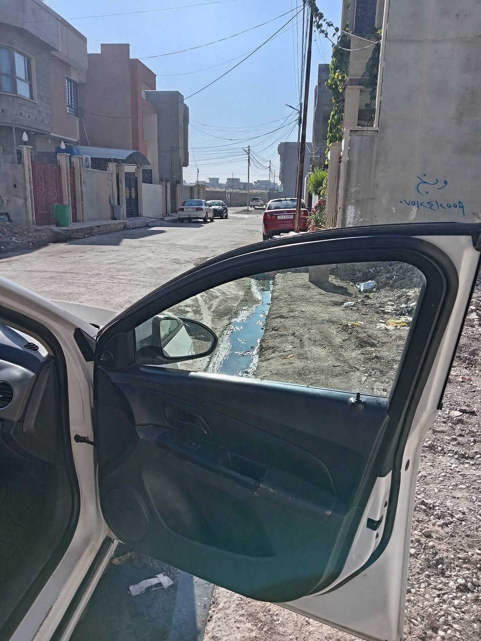 السلام عليكم ورحمة الله وبركاته
للبيع سعر ٦٠

مديل ٢٠٠٩ لون ابيض مكفوله من الحادث رقم دهوك شرعي بدهوك مكينه كير بشرط كهربائيات شغاله بدون ضرر سنويه منتهيه من ٢٠٢٠ 
مكينه 1800 مرغوب
بيها تلكيطات يم الدواير

عليها مليون غرامه ينزل من سعرها

مكان السياره موصل

سياره ممتعوبه ماشيه ١٦٧ الف قابل للزيادة

سونارها موجود داخلها كله بلادي حت الشاشه مالتها بلاديه
***********
