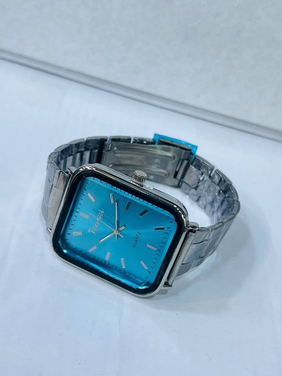 عروض تفليش للأسعار 🔥🔥

ساعه رجالي درجه اولى 
طلاب الجامعات السفرات الزيارات 
هاي سعرها بجملتها 

هاي سعرها ب3500 
قطعتين ب7 

خدمه توصيل موجود


**إذا كنت صاحب هذا الإعلان وتريد حذفه لأي سبب، رجاءا أرسل رسالة إلى الدعم الفني**