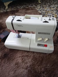 الكترونيات • سعر فقط • وصف ناقص