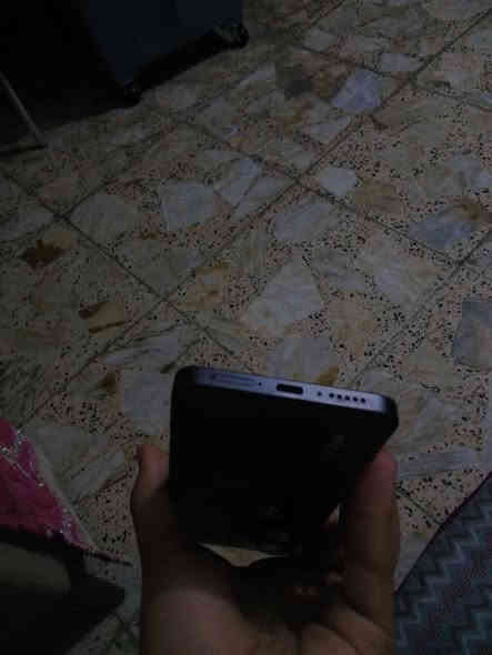 بوكو X7 برو (بيع أو مراوس)
ذاكره 512

ضد الماء 

شاشة 120 فريم كذلك بالببجي 120 فريم 

التصوير نار 🔥 

جاز نضيف ما ملعوب بي شرط فحص وغراضه كامله الكارتونه والشاحنه مالته 90 واط يدعم الشحن السريع طبعاً 🔥
المشكلة فقط السماعة الفوگ يحتاجلهه تنضيف بيهه خنه 

السعر.  300 قفل

مكاني بغداد 

الرقم ***********
