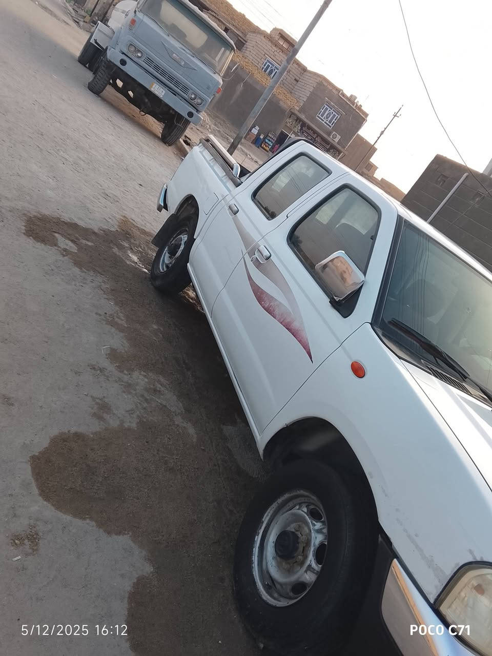 سلام عليكم بيكم نيسان موديل 12مكفولة كفالة عامة  المكان ناصريه  سوق الشيوخ  السعر 130وبيها مجال بسيط الشراي يصتل على الرقم ***********
